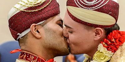 FİRST GAY MUSLİM WEDDİNG TAKES PLACE İN THE UK